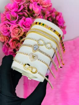 Ladies bracelet
